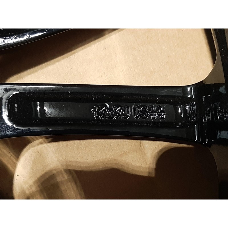 JUEGO DE LLANTAS ORIGINALES OPEL EN 17"