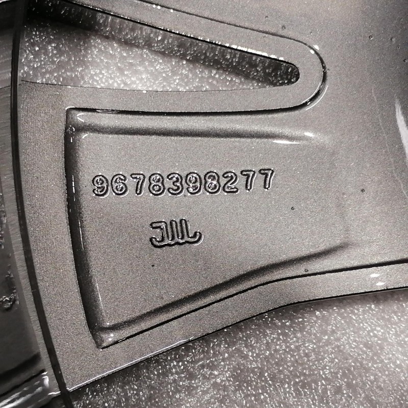 JUEGO DE LLANTAS ORIGINALES PEUGEOT EN 17"