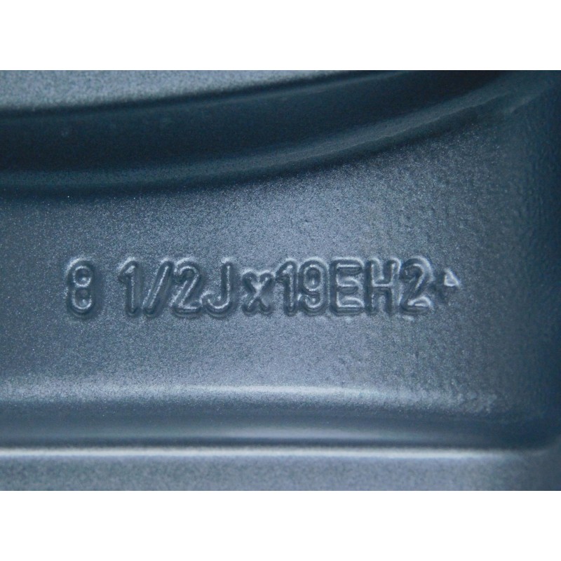 JUEGO DE LLANTAS ORIGINALES BMW EN 19" STYLE 331